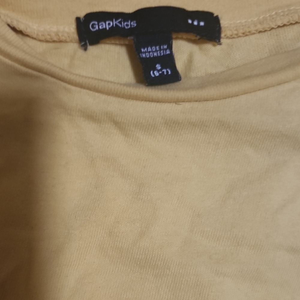 Yellow Button-Detail Top - Picture 2 of 3
